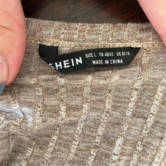 Tan tank - Picture 4 of 4